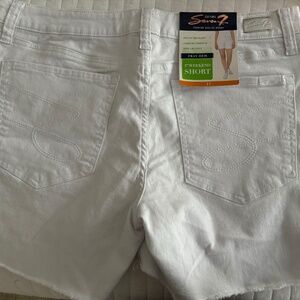 Seven Jeans White Fray Hem Shorts